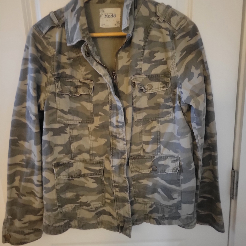 Mudd Camo Utility Jacket in Green/Tan